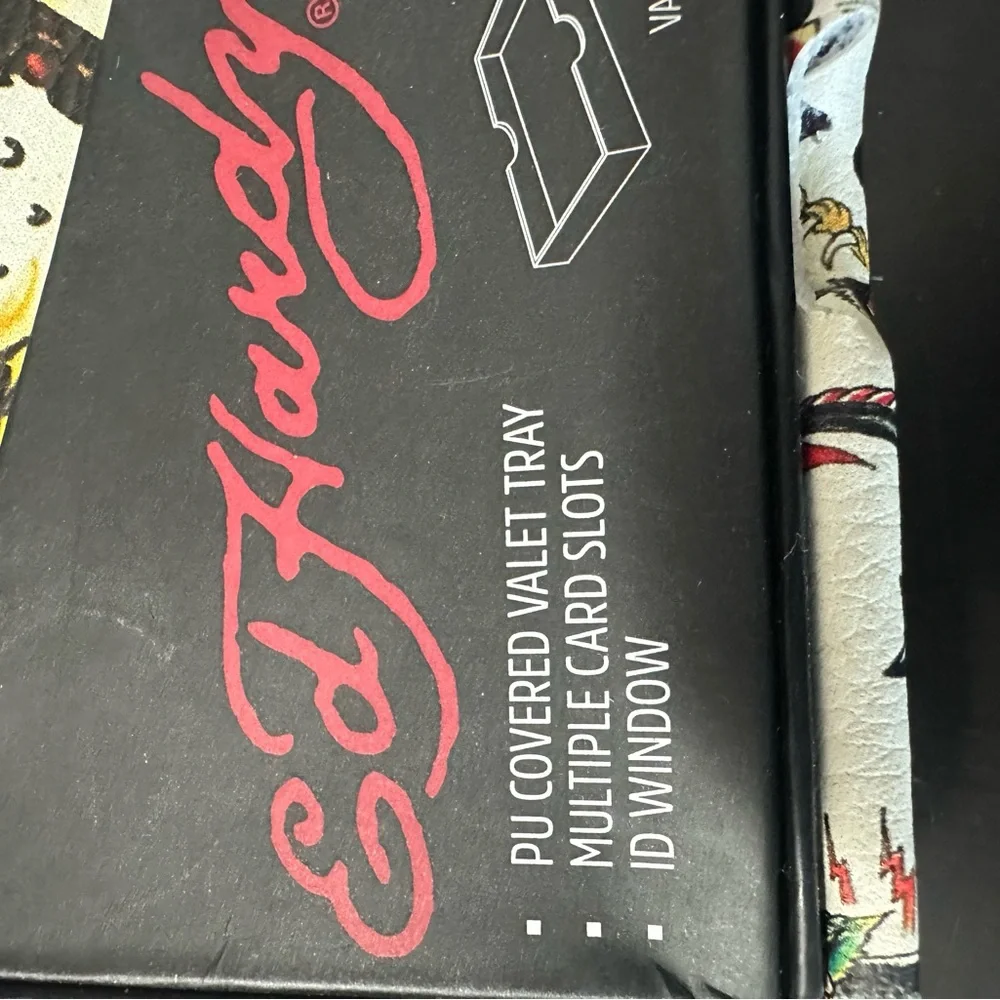 🆕Ed Hardy Bifold Wallet & Valet Tray